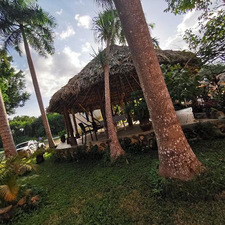 Hotel Doralba Inn Chichen Екстер'єр фото