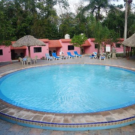 Hotel Doralba Inn Chichen Екстер'єр фото